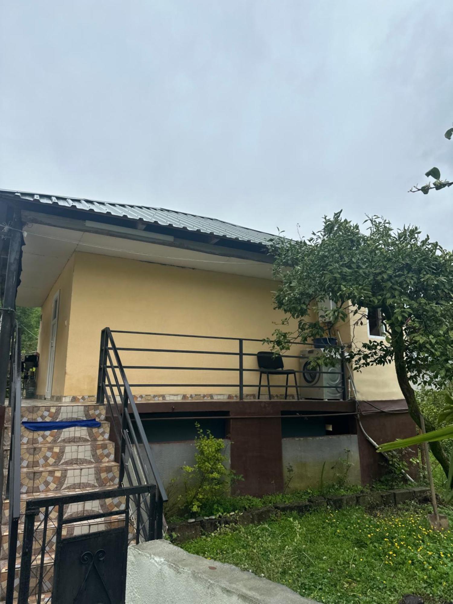 ホテル Nita House バトゥーミ エクステリア 写真